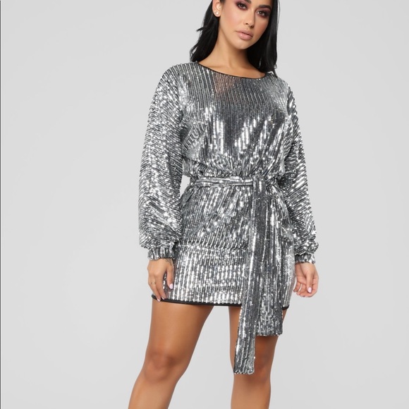 Sequin dress - Picture 2 of 3